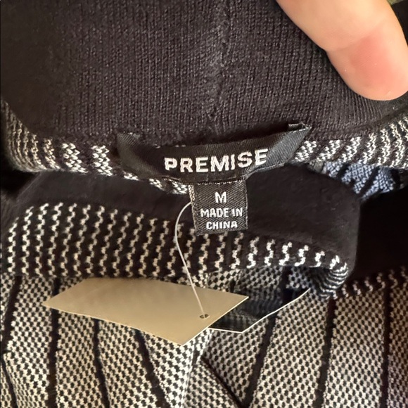 PREMISE Pullon Skirt Womens Size M Black White Striped A Line Knit Modern Chic - Picture 5 of 8